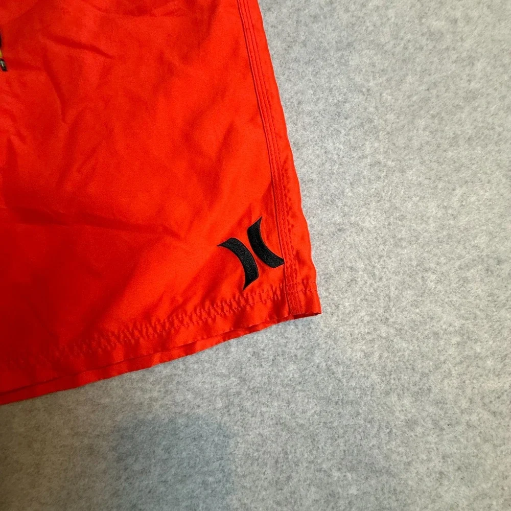 Hurley Men's Red Board Shorts Size 34 Surf Swim Trunks Beach Quick Dry